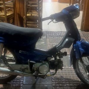 Λαμία: «Το πήρα για να πάω σπίτι», είπε με θράσος στους αστυνομικούς ο κλέφτης που πήρε το μηχανάκι του ντελιβερά από το κέντρο της πόλης