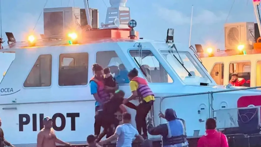 Γουιάνα: Βυθίστηκε φέριμποτ στον Ατλαντικό με 116 επιβάτες – Δεκάδες οι αγνοούμενοι
