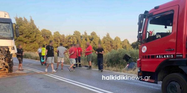 Τραγωδία στη Χαλκιδική: Νεκροί σε τροχαίο γονείς και βρέφος, μετά από σύγκρουση ΙΧ με βυτιοφόρο - Σοβαρά τραυματισμένο το ανήλικο παιδί τους