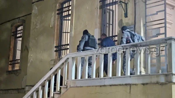 Πάνω από 6 ώρες απολογούνταν ο ιατροδικαστής των Χανίων για τις «πειραγμένες» εκθέσεις - Αφέθηκε ελεύθερος με όρους