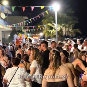 «Βούλιαξε» το λιμανάκι της Αγίας Μαρίνας στο 4ο street food festival (ΒΙΝΤΕΟ-ΦΩΤΟ)
