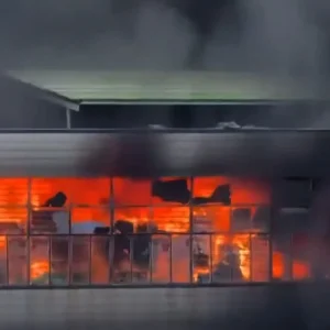 Στους 28 οι νεκροί από τη μεγάλη πυρκαγιά σε εργοστάσιο παπουτσιών στην Κίνα, δείτε βίντεο