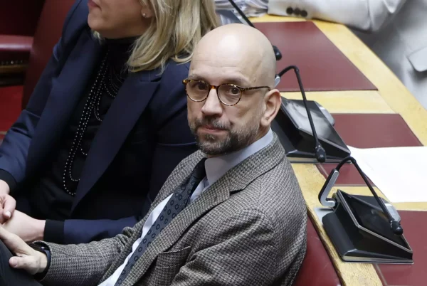 Μπάρκας: Παραμένω στον ΣΥΡΙΖΑ, αλλά ο μόνος που μπορεί να αντιμετωπίσει τον Μητσοτάκη είναι ο Τσίπρας και η ΕΛΑΣ