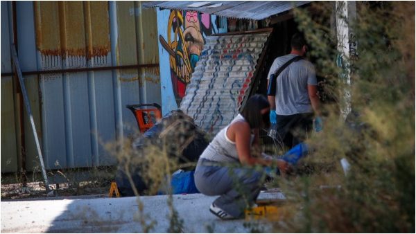 Κυψέλη: Σε γυναίκα περίπου 30 ετών ανήκει η σορός που εντοπίστηκε μέσα σε βαλίτσα – Οι τρεις υποθέσεις εξαφάνισης που ερευνώνται