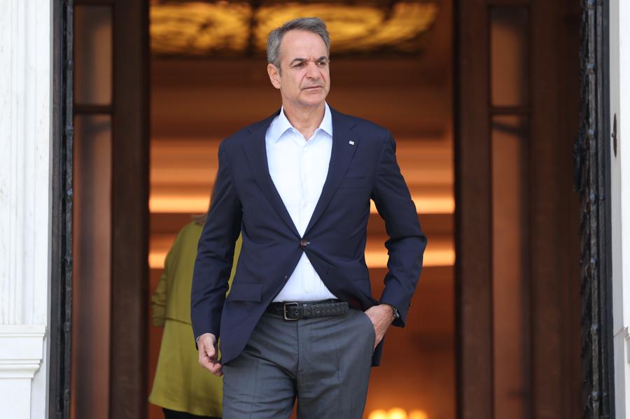 Γιατί ο Μητσοτάκης πηγαίνει σε εκλογές το 2027: Η συσπείρωση ψηφοφόρων και η στρατηγική εξάντλησης των αντιπάλων