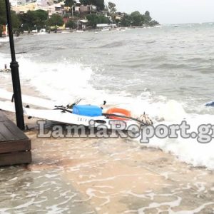 Ισχυρές βροχές και μπουρίνια τις επόμενες ώρες - Στο «κόκκινο» οι παραθαλάσσιες περιοχές - ΒΙΝΤΕΟ