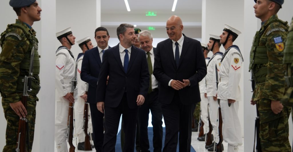 Συνάντηση Δένδια - Ανδρουλάκη: Τα θέματα Άμυνας δεν είναι ιδιοκτησία καμίας κυβέρνησης ή κόμματος, είπε ο υπουργός