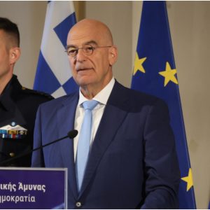 Αυτά είναι τα 10 προγράμματα του νέου εξοπλιστικού: Ολιστικό σύστημα διοίκησης και ελέγχου η «Ασπίδα του Αχιλλέα», λέει ο Δένδιας