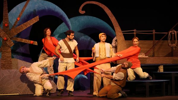 Ο θρυλικός «Οδυσσεβάχ» ζωντανεύει στη σκηνή του Θερινού Δημοτικού Θεάτρου Λαμίας