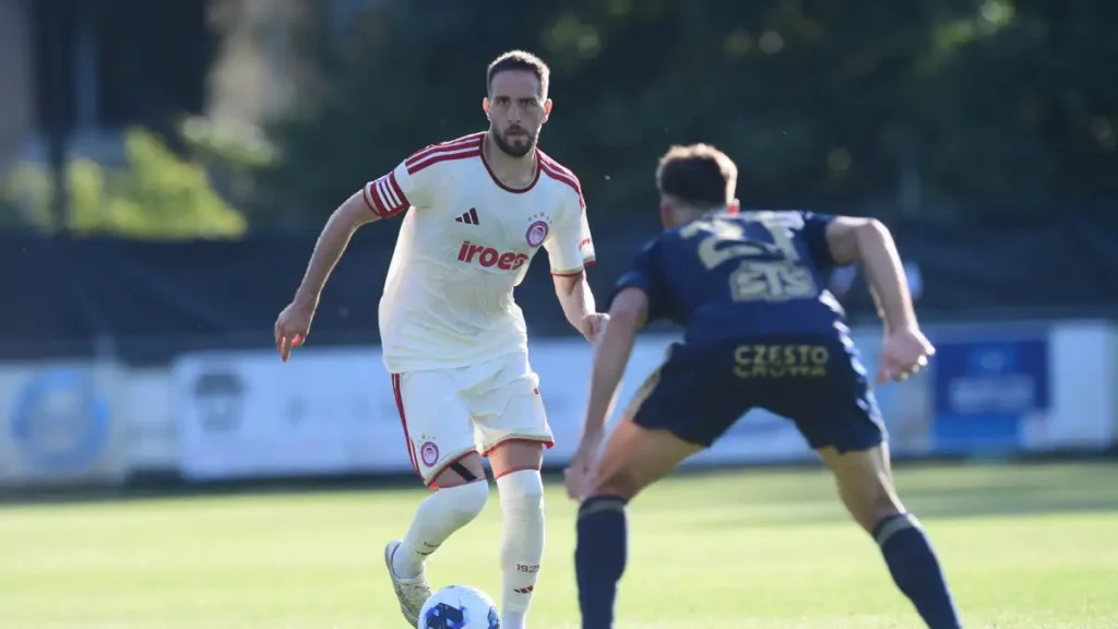Ολυμπιακός – Ράκοβ 2-1: Φιλική νίκη με ανατροπή και φοβερό γκολ του Φορτούνη για τους Πειραιώτες στην Ολλανδία