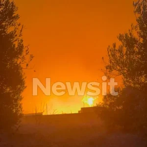 Φωτιά στο Ωραιόκαστρο Θεσσαλονίκης: Ήχησε το 112 για εκκένωση της Ανθούπολης