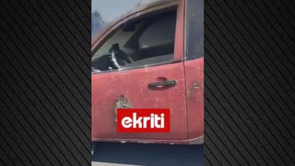 Το όχημα των δύο πυροσβεστών που βρήκαν τραγικό θάνατο στη φωτιά στο Ρέθυμνο