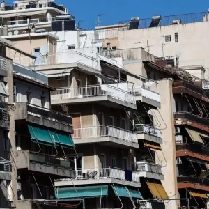Μπλόκο στη βραχυχρόνια μίσθωση στις πολυκατοικίες μετά από δικαστική απόφαση – «σταθμό»