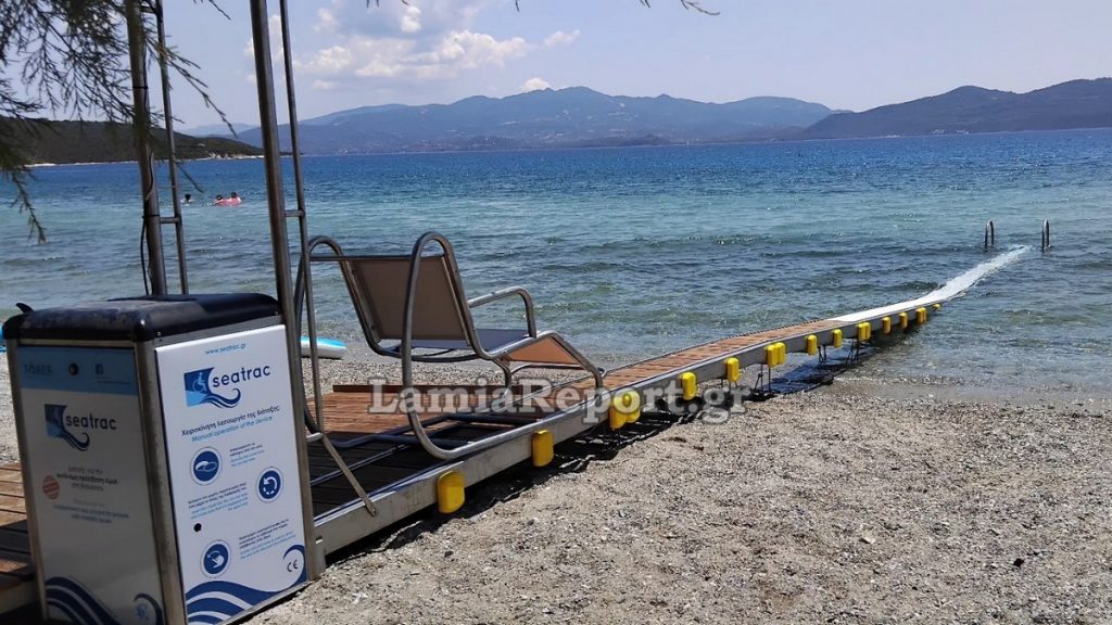 Τοποθετήθηκε ράμπα ΑΜΕΑ στην παραλία της Γλύφας