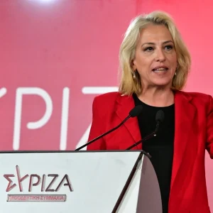 Δούρου: Συμπόρευση ναι, ταύτιση όχι με την ΕΛΑΣ