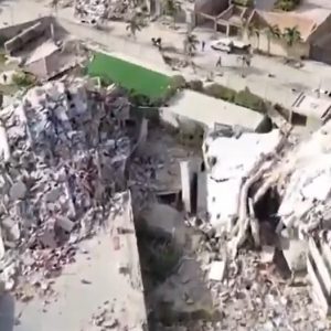 Βενεζουέλα: Επιζώντες παραμένουν στα ερείπια μία εβδομάδα μετά τους σεισμούς – Στους 2.000 οι νεκροί