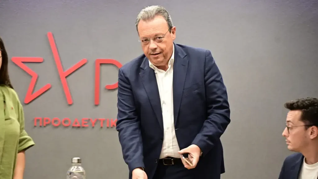 ΣΥΡΙΖΑ: Η Κουμουνδούρου δίνει την «καθαρή λίστα» των οργάνων την Παρασκευή, αλλά η Κεντρική Επιτροπή μυρίζει μπαρούτι