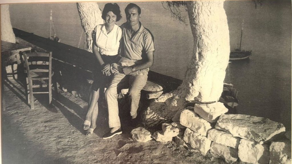 «Έφυγε» η εκπαιδευτικός - γυμνάστρια Χαρίκλεια Στασινού. Υπήρξε η πρώτη δασκάλα παραδοσιακού χορού του Λυκείου των Ελληνίδων Λαμίας