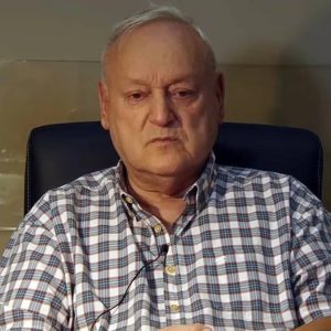 Σταύρος Γεωργίου: «Σχεδίαζε να πάει διακοπές με τις κόρες του στο Καρπενήσι» λέει με λυγμούς πελάτισσά του