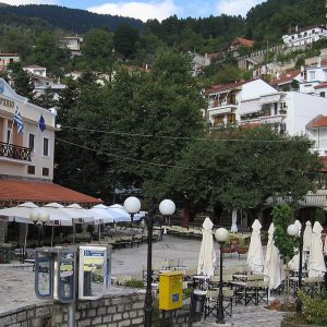 Ο Εμπορικός Σύλλογος Καρπενησίου συναντήθηκε με τον Δήμαρχο της πόλης