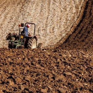 Δήμος Λαμιέων: Ενημέρωση και προτροπή προς τους αγρότες για τη λήψη προληπτικών μέτρων πυροπροστασίας