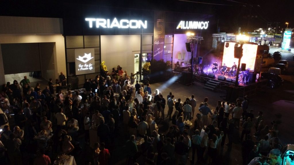 Η TRIACON γιόρτασε 5 χρόνια με ένα φαντασμαγορικό πάρτι γεμάτο κόσμο, συγκίνηση και ατελείωτο κέφι! (ΒΙΝΤΕΟ-ΦΩΤΟ)