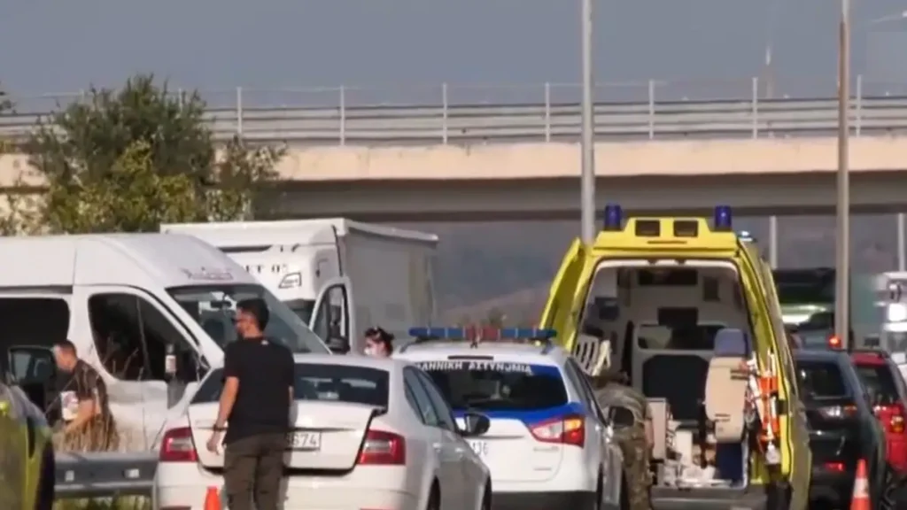 Έβρος: Σοβαρό τροχαίο με παράνομους μετανάστες – Μεγάλη επιχείρηση απεγκλωβισμού