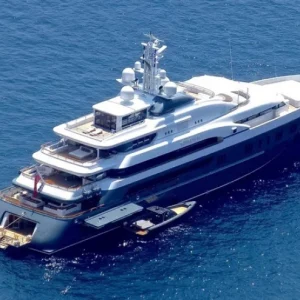 Μυστήριο με γιοτ Ρώσων billionaires που κατέπλευσαν στην Αλικαρνασσό - Ανάμεσά τους και το «πλωτό παλάτι» του Πούτιν