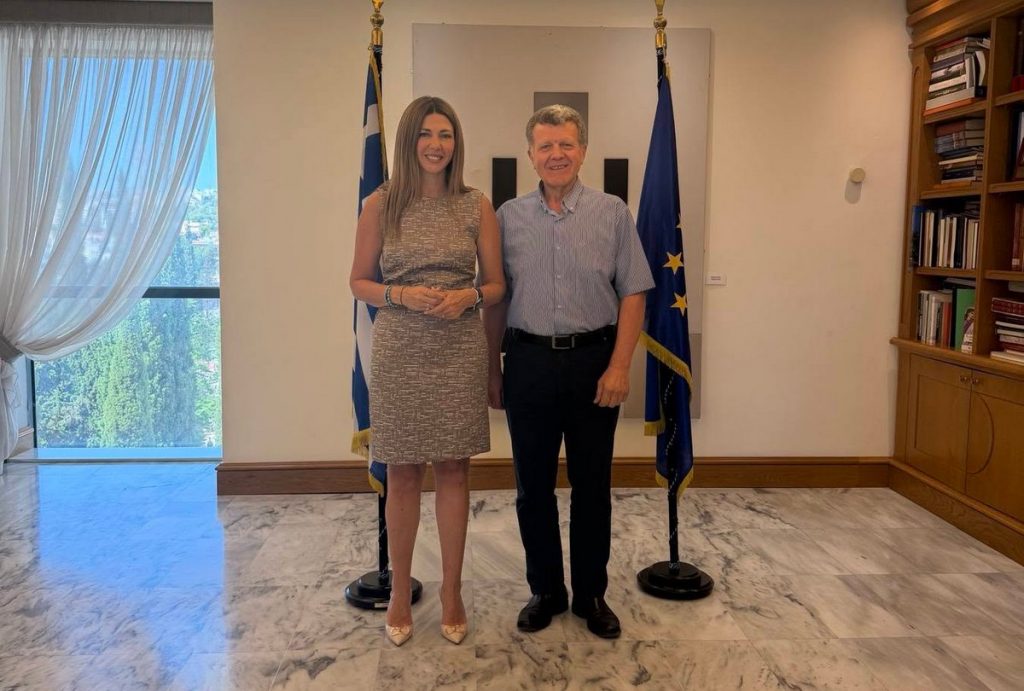 Την Υπουργό Παιδείας συνάντησε ο Πρόεδρος των Συμβούλων Εκπαίδευσης Χρίστςο Μαρκαντώνης