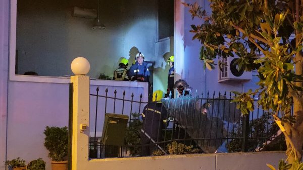 Λαμία: Έκρηξη και πυρκαγιά σε επαγγελματικό χώρο νωρίς το πρωί - Δείτε εικόνες