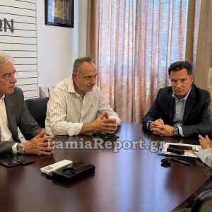 Ο Πανουργιάς Παπαϊωάνου χρηματοδοτεί γιατρούς για να στηρίξει το Νοσοκομείο Λαμίας - Όσα είπε με τον Άδωνι Γεωργιάδη
