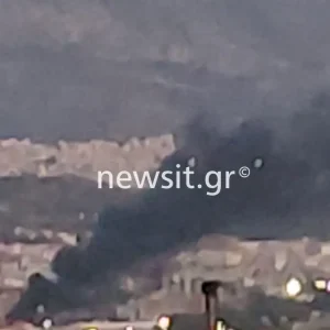 Φωτιά στο Αιγάλεω, κοντά στο νέο γήπεδο του Παναθηναϊκού