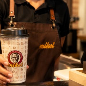 Ζητείται άτομο για barista - ταμείο από τα «Mikel» Λαμίας