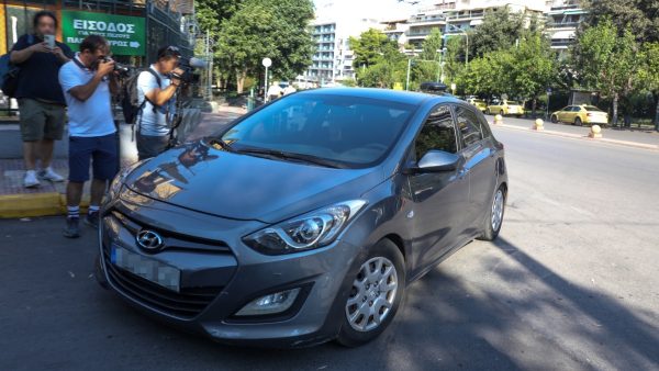 Προφυλακίστηκε ο 26χρονος Αφγανός για τον θάνατο της Βρετανίδας στην Κυψέλη - Τήρησε το δικαίωμα της σιωπής ενώπιον της ανακρίτριας