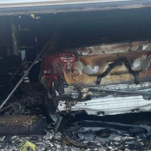 Μεγάλη φωτιά σε αποθήκη επιχείρησης στους Σοφάδες Καρδίτσας