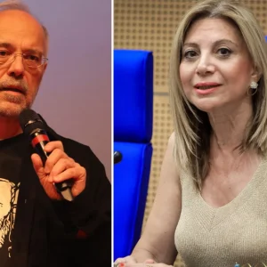 «Μωραίνει Κύριος»: Η αιχμηρή απάντηση Αυγερινού για τη διαγραφή του από την Καρυστιανού, την κατηγορεί για εγωμανία