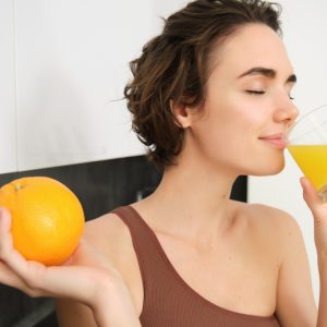 Τι συμβαίνει όταν πίνουμε καθημερινά ένα ποτήρι φυσικό χυμό για 4 εβδομάδες - Το απροσδόκητο όφελος