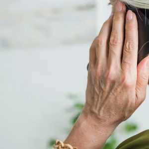 Λαμία: «Βγάλε έξω τα χρήματα και τα χρυσαφικά γιατί αλλιώς θα έρθω με την καραμπίνα να σας σκοτώσω»
