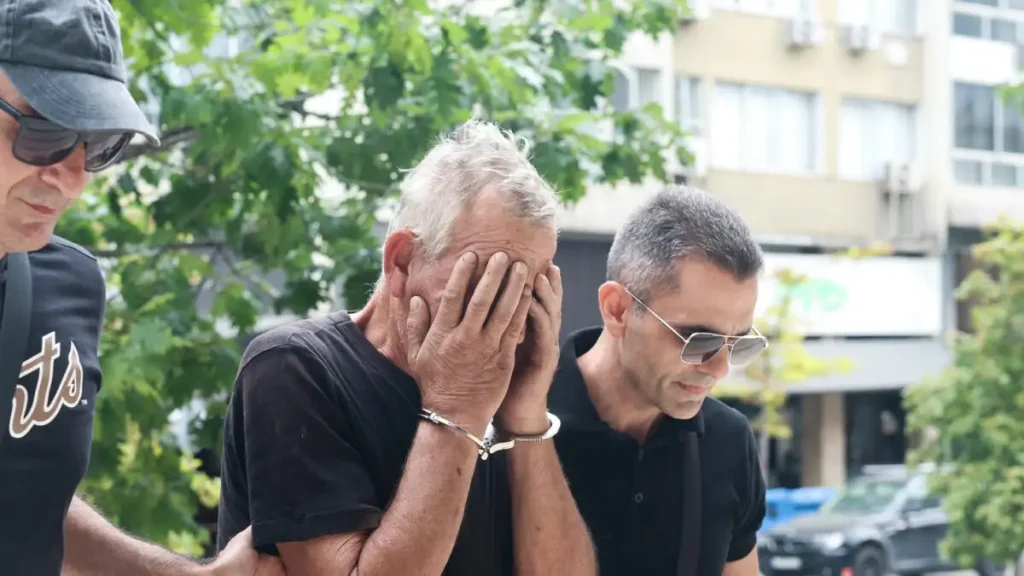 Προφυλακίστηκε ο 59χρονος εμπρηστής της Σίνδου - «Είχα πιει δυο ποτήρια κρασί», ισχυρίστηκε για τη μία από τις 6 φωτιές που έβαλε