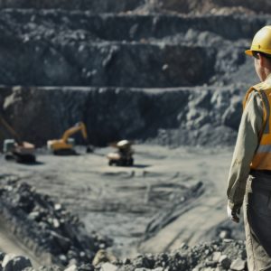 Η Εταιρεία "P & T VOXITES IKE" αναζητά άνδρα για εργασία στα μεταλλεία Άμφισσας