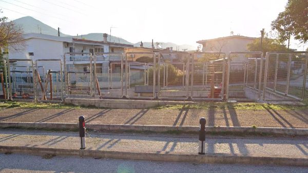 Όταν η εφηβική «πλάκα» γίνεται τρόμος για ηλικιωμένους στα Γαλανέικα Λαμίας