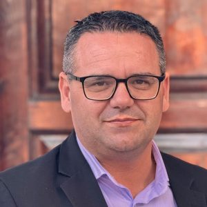 Γιάννης Αποστόλου: «Ο Δήμος συνεχίζει απρόσκοπτα τη λειτουργία του. Η αλήθεια θα αποκαλυφθεί σύντομα»