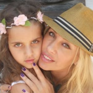Γωγώ Μαστροκώστα: Η συγκινητική ανάρτηση της Βικτώριας Δέλλα για τα γενέθλιά της