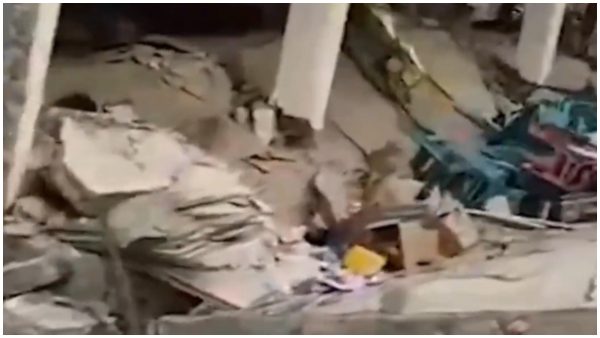 Ινδονησία: Στους 51 οι νεκροί από τον φονικό σεισμό των 7,7 Ρίχτερ – Ασταμάτητες οι κατολισθήσεις, πάνω από 5.000 οι άστεγοι