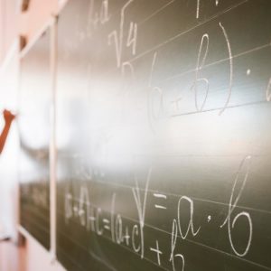 Ζητούνται Μαθηματικοί στα Φροντιστήρια Βαγγέλης Στεφανής