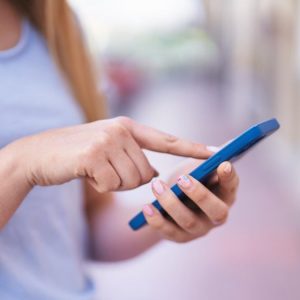 Νέα απάτη με SMS: Θα λάβεις μήνυμα για δήθεν τροχονομική παράβαση - Μην πατήσεις στον σύνδεσμο!
