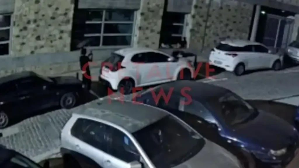 Ηράκλειο: «Τράβαγε» με το κινητό του τέσσερα κοριτσάκια που κάθονταν αμέριμνα σε πεζούλι