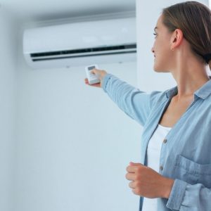 Κλιματιστικό: Το λάθος που «κόβει» έως 50% την απόδοση και ανεβάζει την κατανάλωση