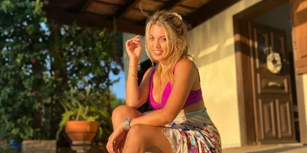 Κωνσταντίνα Σπυροπούλου: «Μας έσωσε η Παναγία Τσαμπίκα που δεν σκοτωθήκαμε» – Τα φθαρμένα λάστιχα και οι στιγμές αγωνίας στη Ρόδο