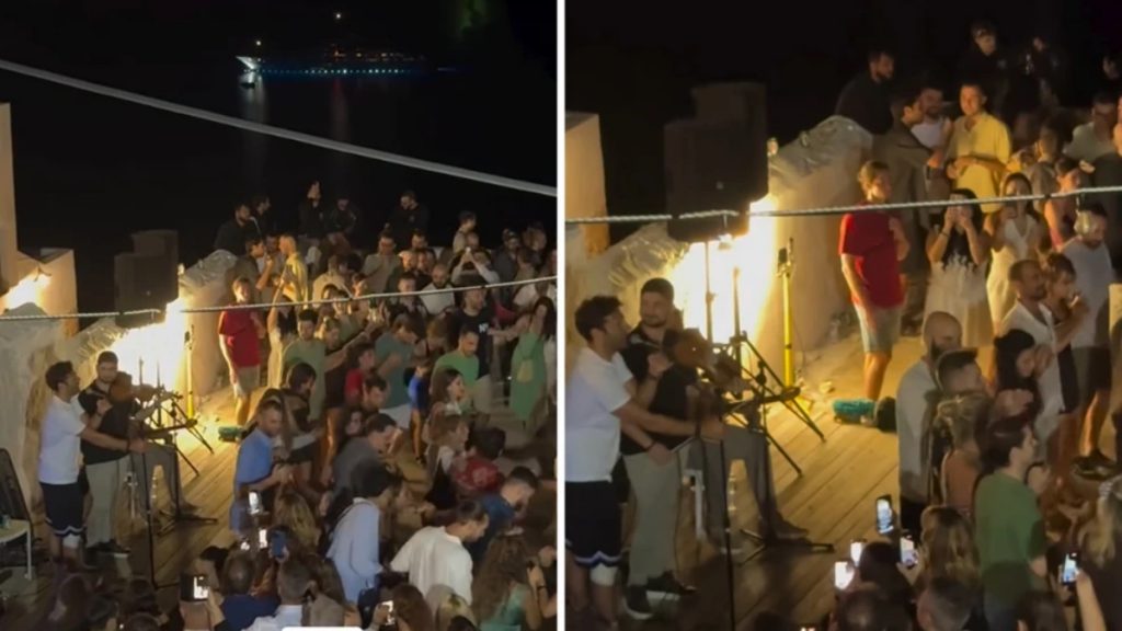 «Καμπάνες» στην Αστυπάλαια: Ο Κωνσταντίνος Αργυρός πήγε για δείπνο και βρέθηκε να τραγουδά σε πανηγύρι